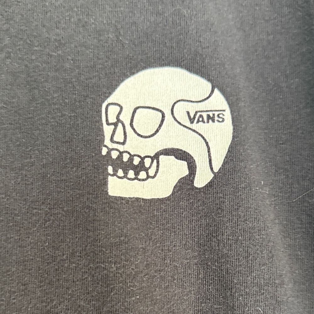 Vans Men’s Charcoal Tee with Small White Skull Chest Graphic - Picture 2 of 6